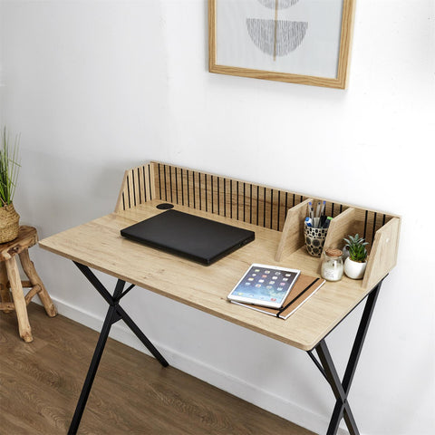 Bureau design en bois Marron