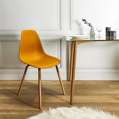 Chaise jaune moutarde scandinave salle à manger